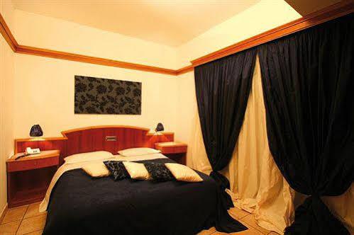 Sunshine Club Hotel & Beauty Капо-Ватикано Экстерьер фото